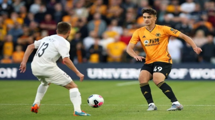 Phân tích bóng đá tường thuật 